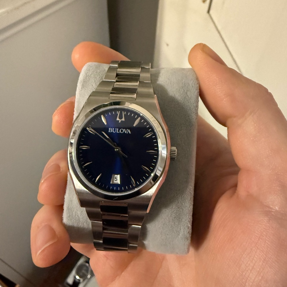Bulova 34mm Surveyor 96M157